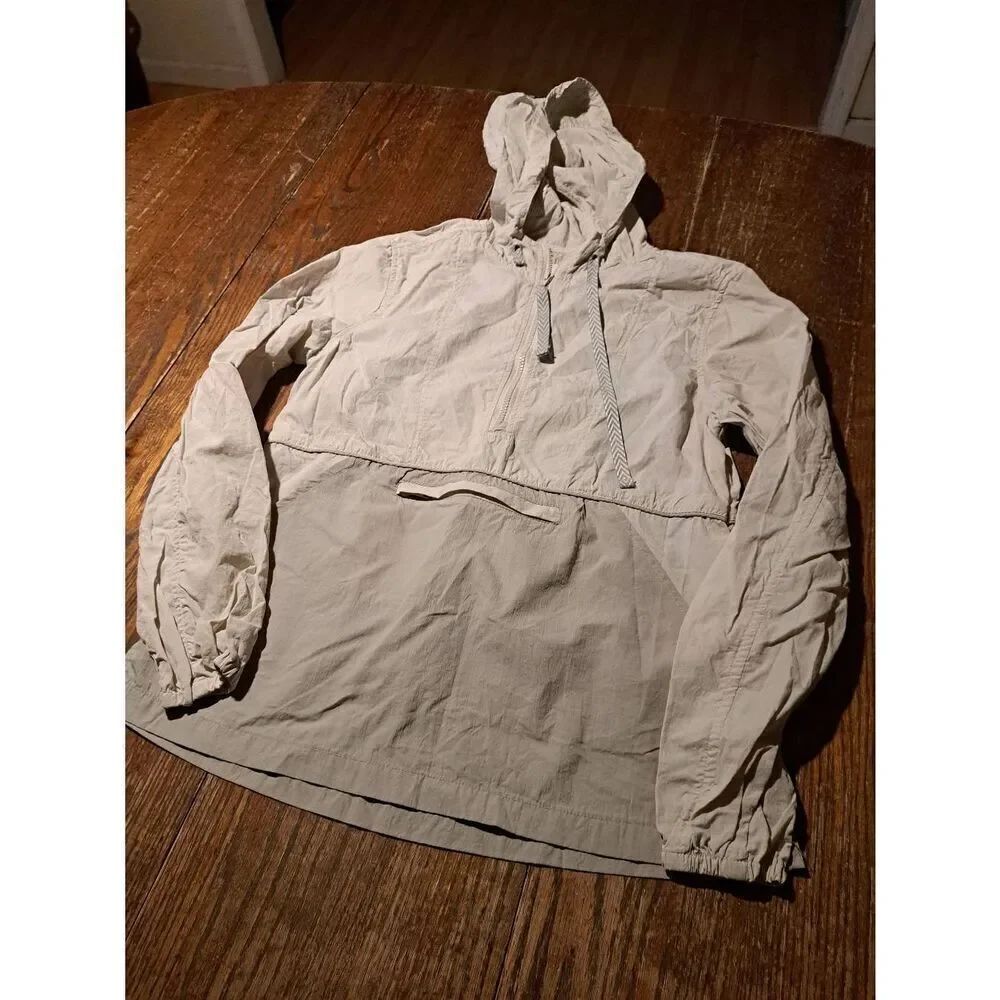 Small Thread & Supply Grey Ivory Long Sleeve Pullover Windbreaker Hoodie Jacket